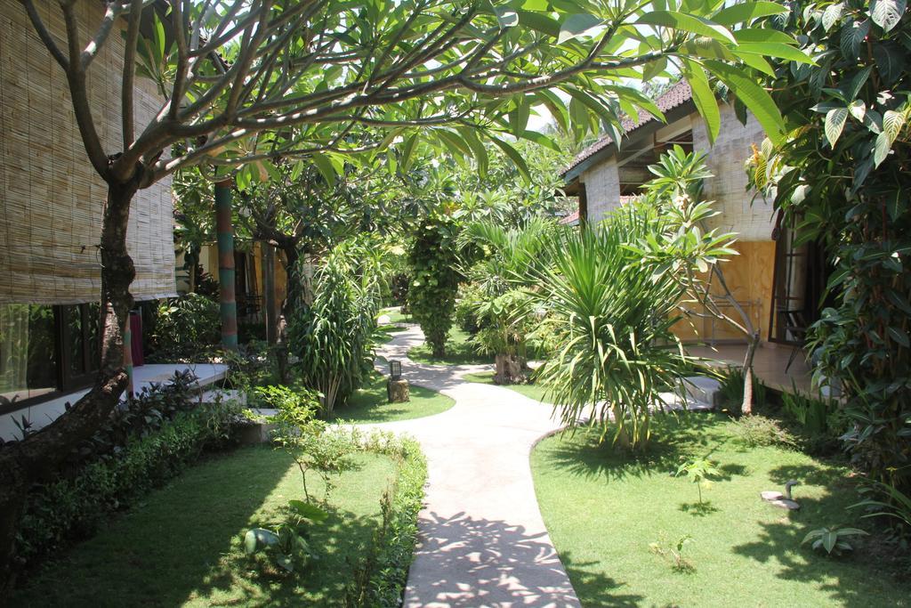 Teratai Boutique Resort Amed Esterno foto